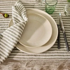 Granada tallerken 22 cm krem