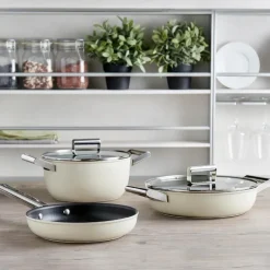 Gryte 24 cm 4,8L creme