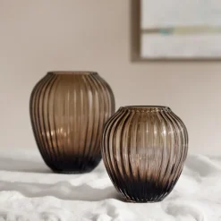 Hammershøi vase 18,5 cm valnøtt