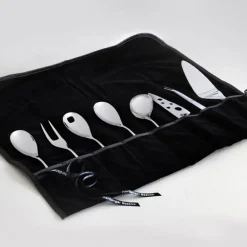 Hardanger bestikkpose for 8 serveringsdeler
