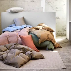 Harmoni sengetøy 140x220 cm valnøtt