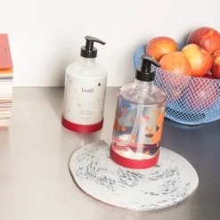 Håndsåpe med glassdispenser 375 ml santal & cedar