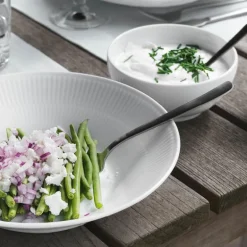 Hvit Riflet dyp tallerken 24 cm