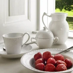 Hvit Riflet kanne 1,7L