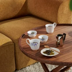 Hvit Riflet kopp med høyt håndtak 24 cl