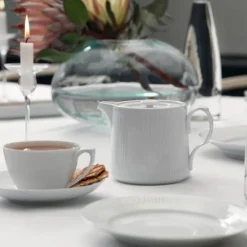 Hvit Riflet tallerken 19 cm