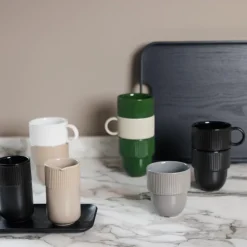 Inka kopp med hank 27 cl svart