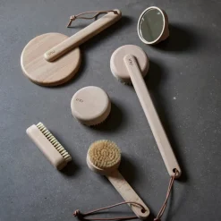 Inu badebørste 8,6x3,9 cm Bøk