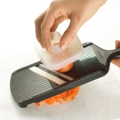 Julienne med keramisk blad svart