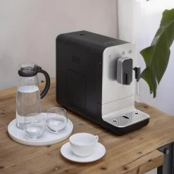 Kaffemaskin BCC12 1,4L m/melkeskummer svart