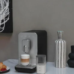 Kaffemaskin BCC13 1,4L m/melkeskummer svart