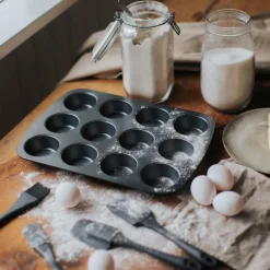 Karabo muffinsform 12 stk grå