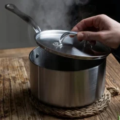 Kasserolle med lokk 2L rustfritt stål