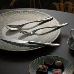 Kemble Textur bestikksett 24 deler stål