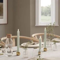 LED kronelys 2,2 x 24 cm 2 stk salvie grønn