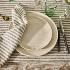 Leon duk 145x145 seagrass