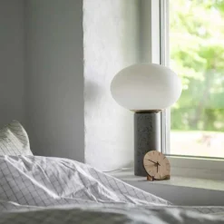 Light Oak klokke 12 cm lys eik m/svart viser