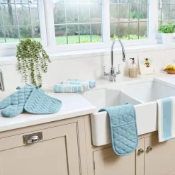 Love Colour stripet kjøkkenhåndkle 70x45 cm lyseblå