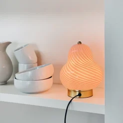 Lucy bordlampe 21,5 cm lyserød