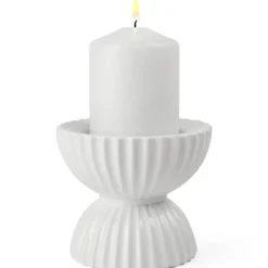 Lyngby Tura lysestake til kubbelys 11,5 cm hvit