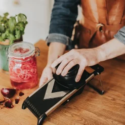 Mara mandolin med fot 31,3x14,2x10,5 cm svart