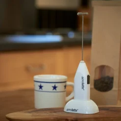 Melkeskummer med holder krem