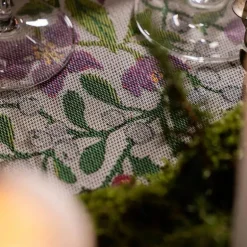 Mistelkvist bordløper 35x120 cm