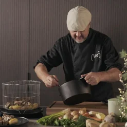 Moi støpejernsgryte 4,4L svart