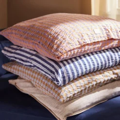 Monochrome Lines putetrekk 70x50 cm oker/hvit