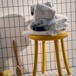 Mummi håndkle 50x70 cm Mummipappa grå