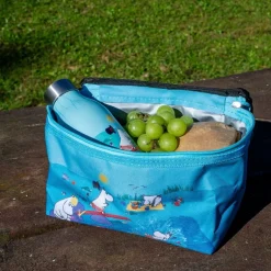 Mummi kjølebag 4,5L playing on the beach lyseblå