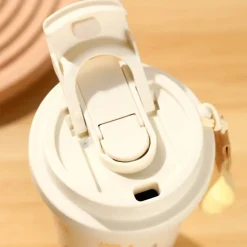 Mummi take-away termokopp 58 cl på tur beige