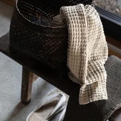 Nella håndkle vaflet 50x70 cm taupe stripe