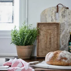 Norah serveringsbrett 30,5x20 cm natur