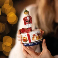 Nostalgic Melody nøtteknekker dreier 9x15 cm