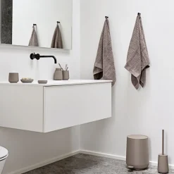 Nova One toalettbørste taupe