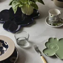 Oiva unikko krus 40 cl hvit/grå/sand/mørkblå