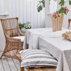 Olivia duk 220x140 cm hvit/sand