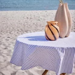 Olivia rund duk 140 cm hvit