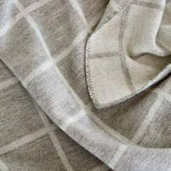 Oppdal ullpledd 130x200 cm natur