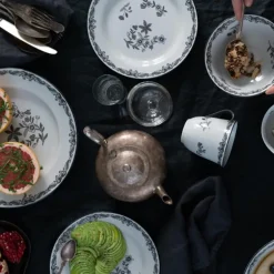 Ostindia skål 50 cl svart