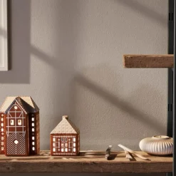 Pepparkakshus Ljuslykta Large Brun