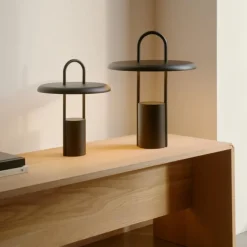 Pier bærbar LED lampe 33,5 cm svart