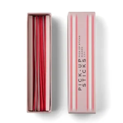 Play pick up sticks spill