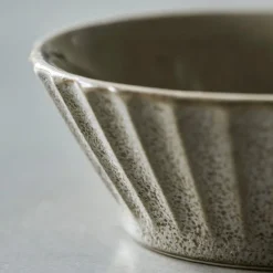 Pleat bolle 8 cm grå/brun