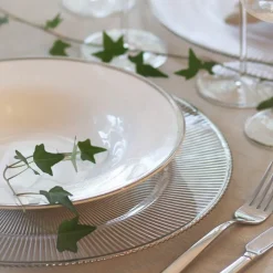 Plisse dekketallerken 33 cm klar/sølv