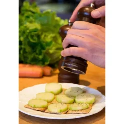 Precision pepperkvern 16,5 cm