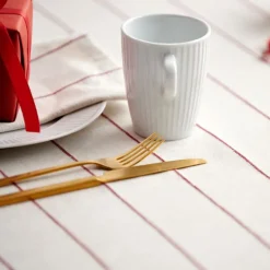 Pure Linen duk 140x320 cm offwhite/red