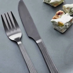 RAW bestikksett 40 deler matt svart