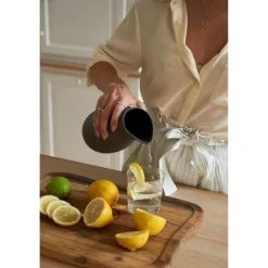 RAW Teak skjærebrett m/saftrille 45x33x2 cm